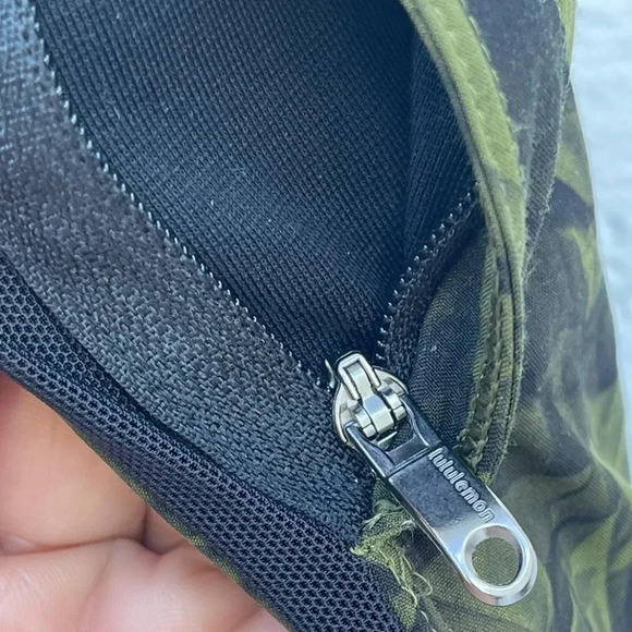 Lulu Lemon Mens Athletica Pace Breaker Lined Geometric Short Green Sz Medium - Picture 10 of 16